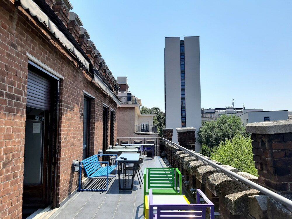 Фото Babila Hostel and Bistrot