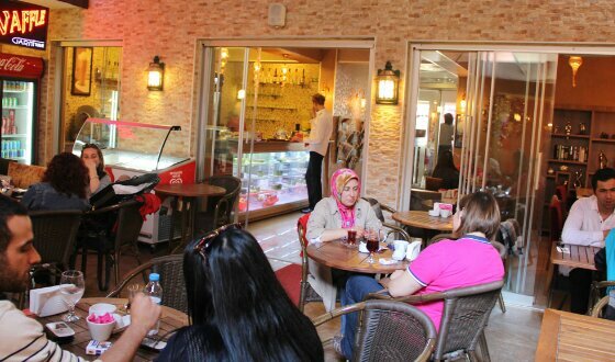 Cafe Garniture Restaurant Patisserie, Izmit, photo