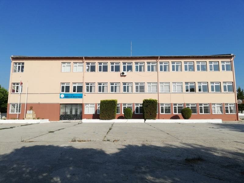 School Sogucak Middle School, Kushadasi, photo