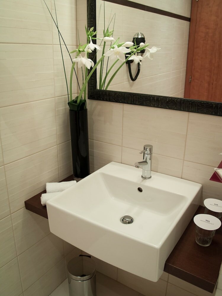 Фото Design Merrion Hotel