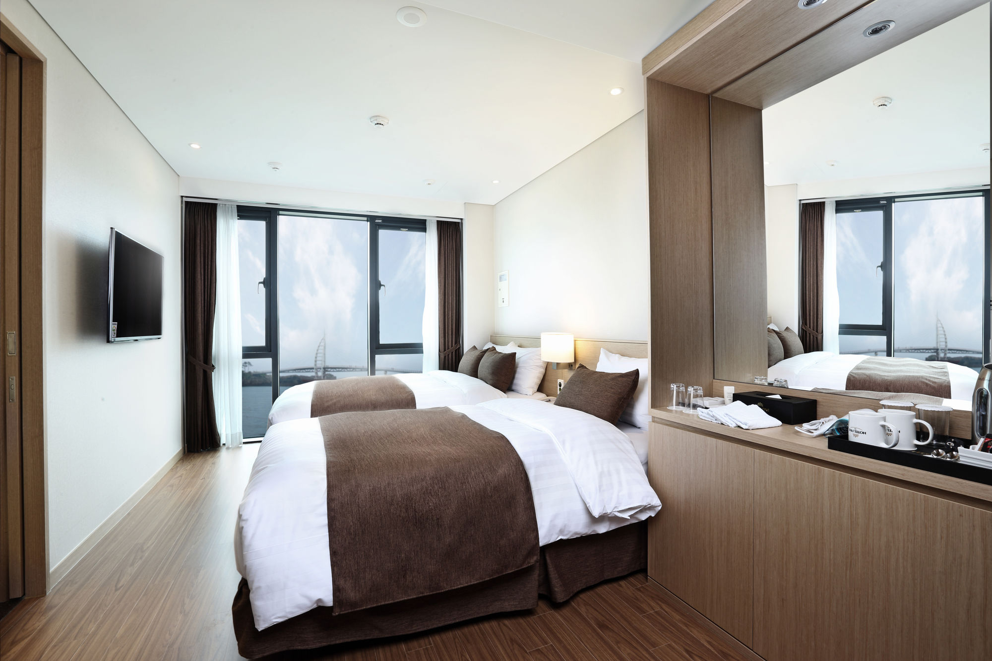 Фото Hotel Fine Jeju