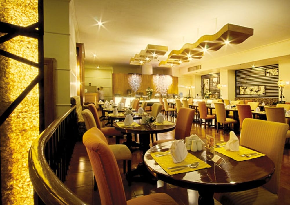 Фото The Bellavista Hotel