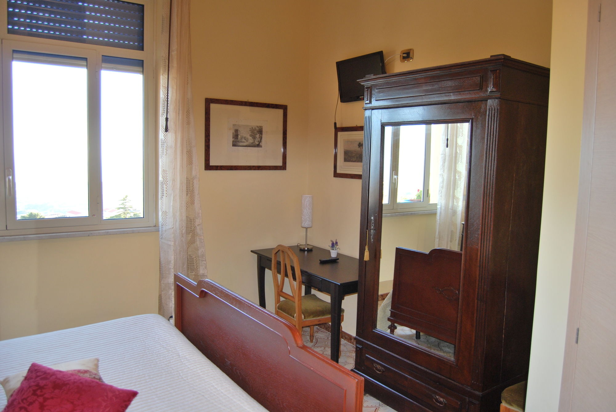 Фото B&b La finestra sulla valle