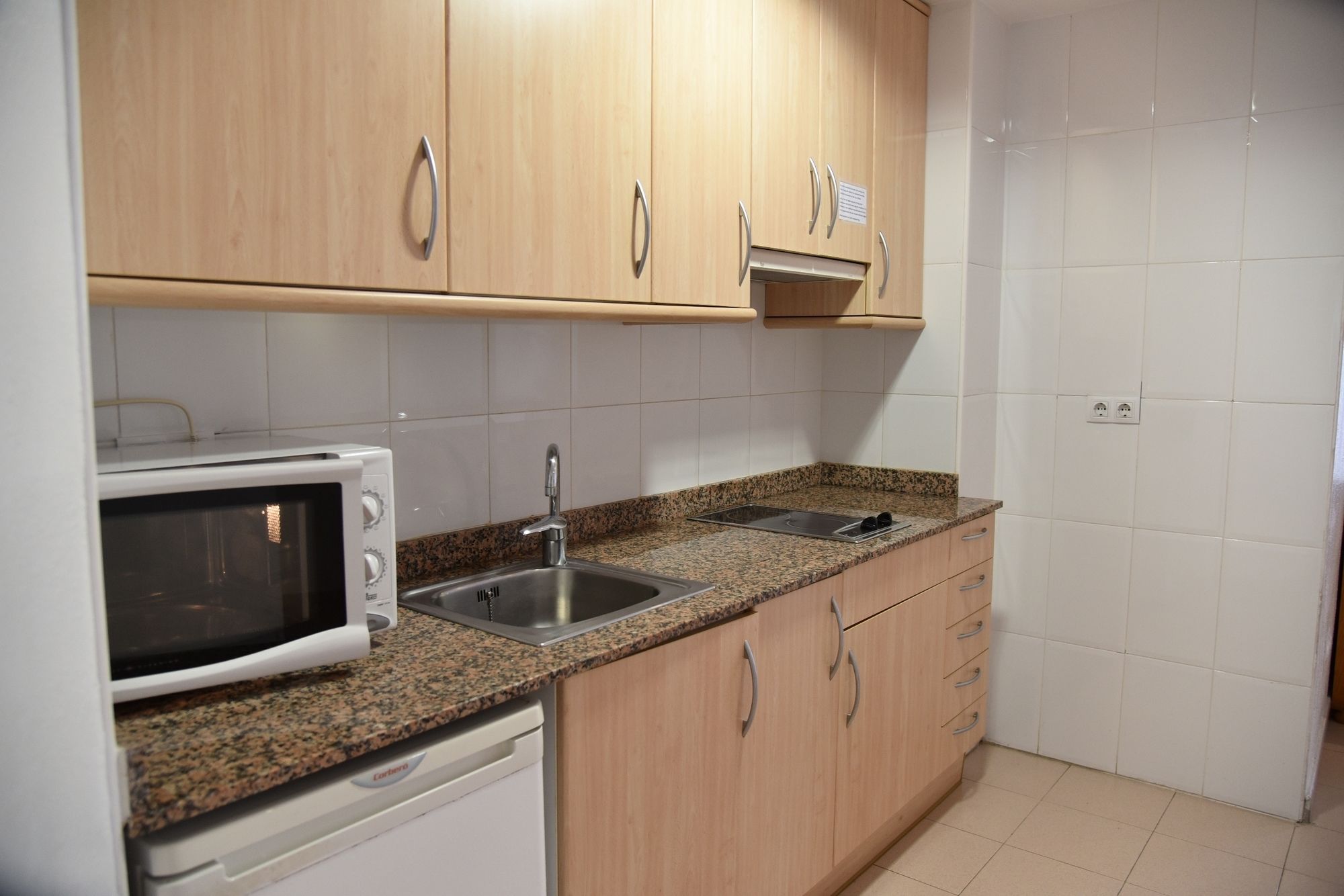 Фото Apartamentos Ar Dosjoimi