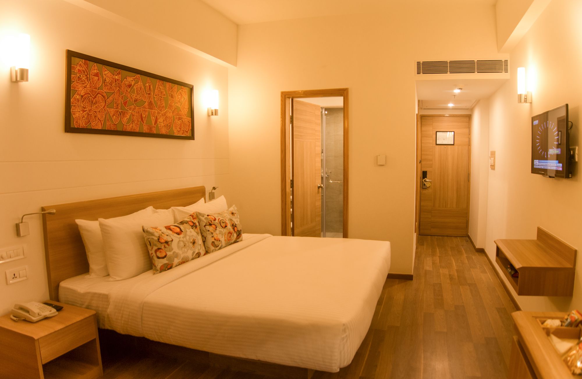 Фото Lemon Tree Hotel, Sector 60, Gurugram