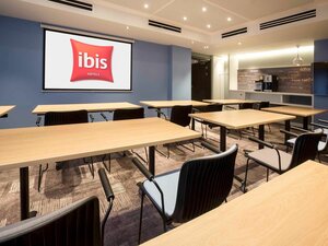 Гостиница Ibis Yerevan Center