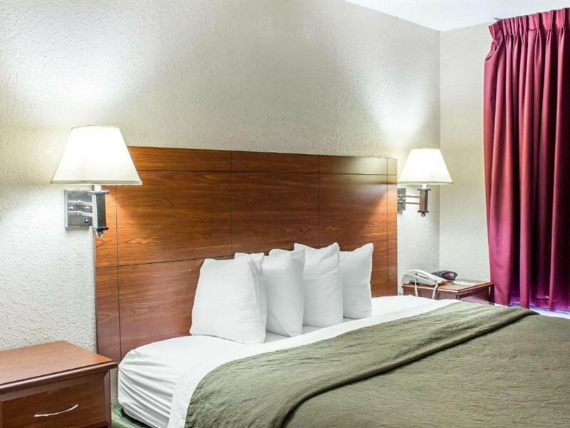 Фото Quality Inn Selma