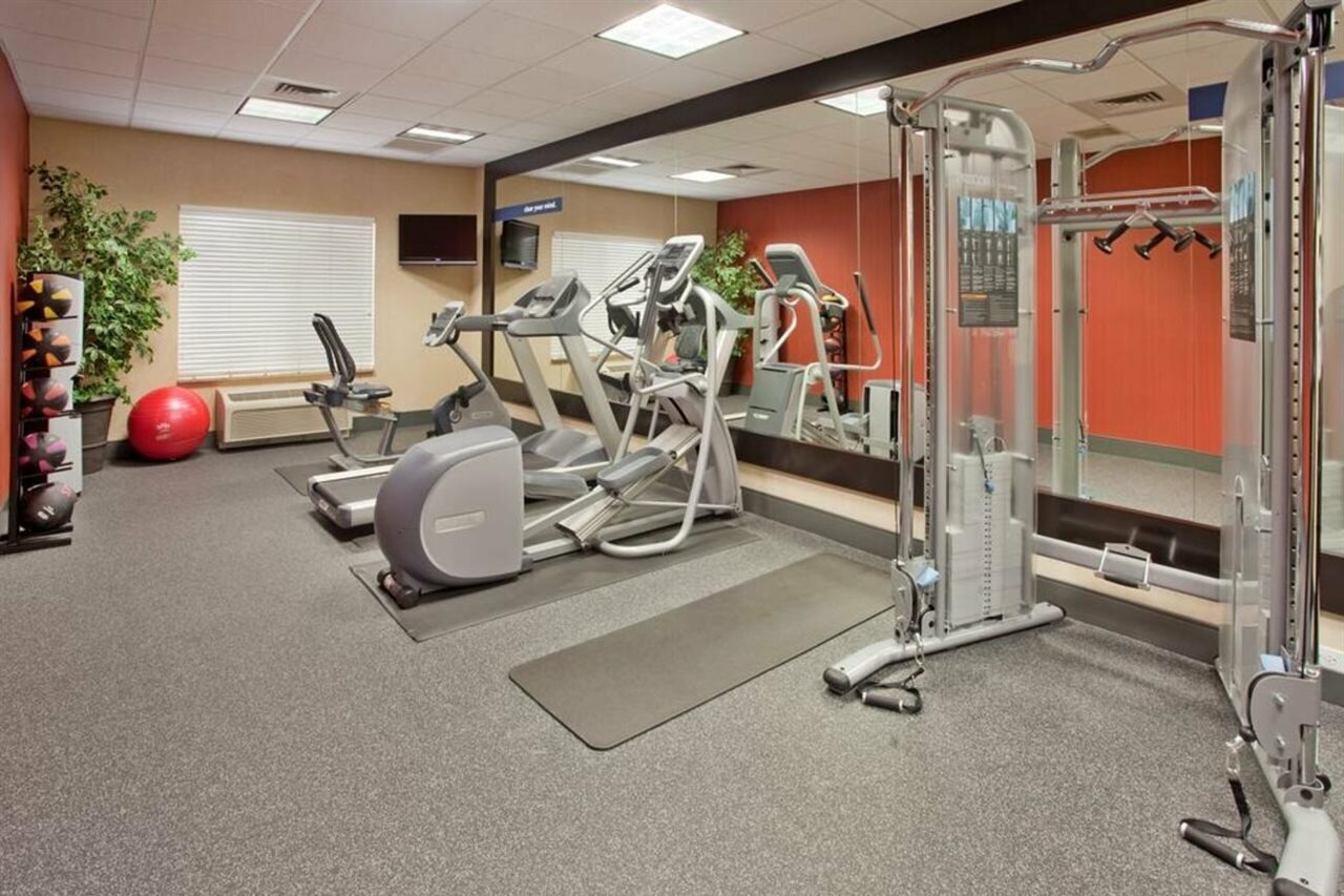 Фото Hampton Inn And Suites Hemet