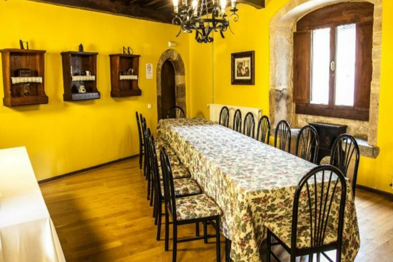 Фото Hotel Castillo de Valdés Salas