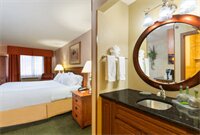 Фото Holiday Inn Express Hotel & Suites Raton, an Ihg Hotel