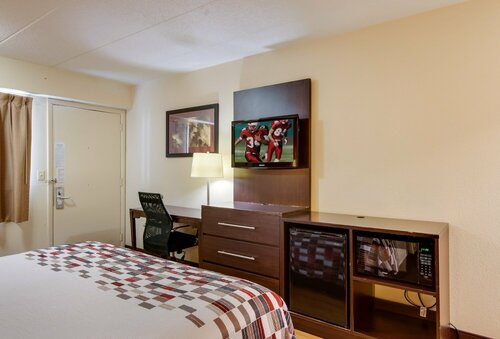 Гостиница Red Roof Inn Grand Rapids Airport в Гранд-Рапидс