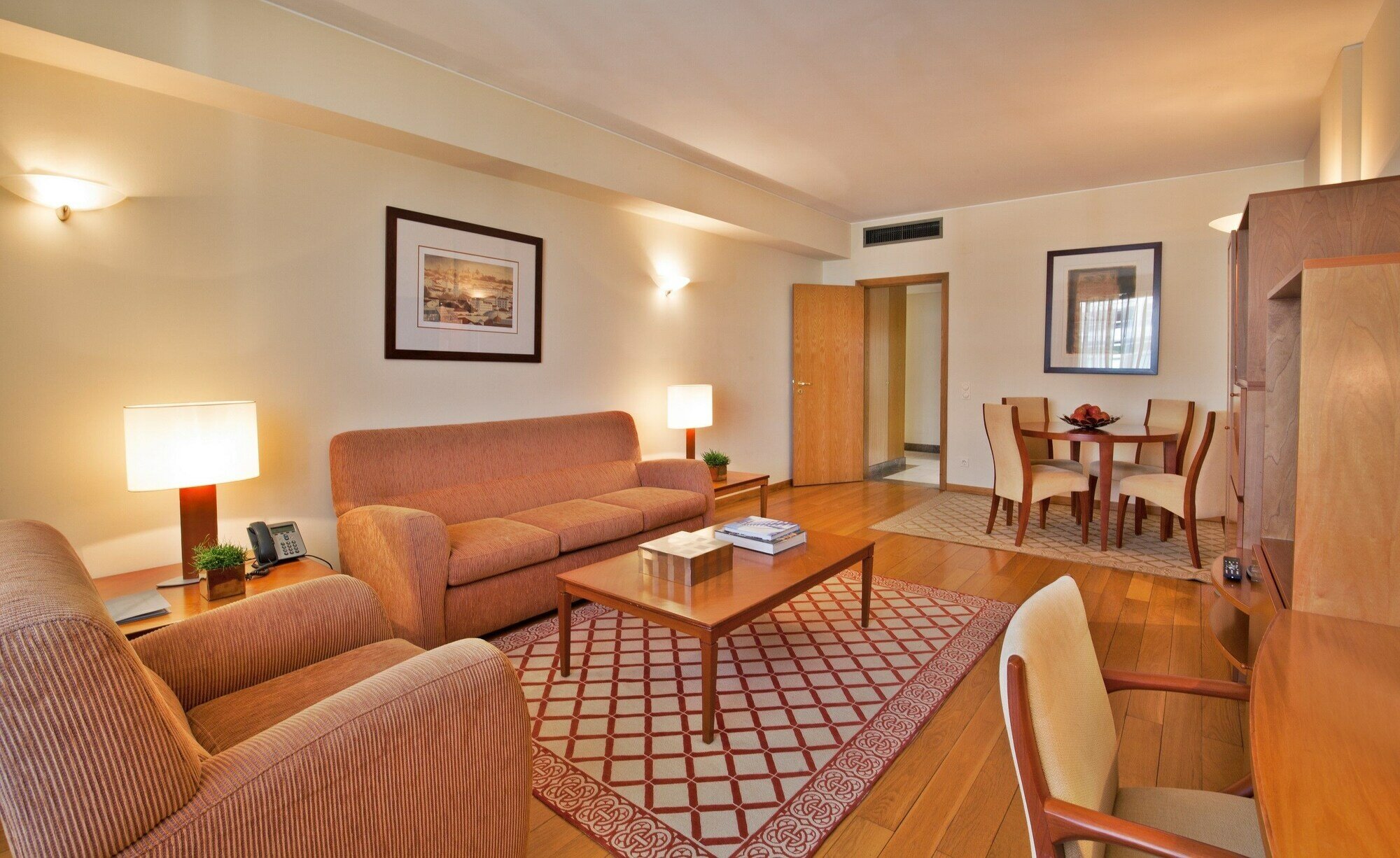 Фото Altis Suites - Apartamentos Turísticos