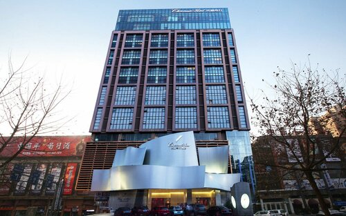 Внешний вид отеля Luoyang Christian's Hotel в Лояне, фото 4