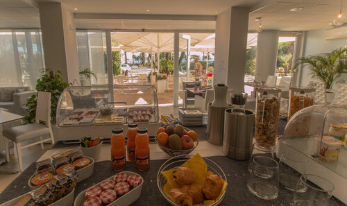 Внешний вид отеля Josse в Антибе, фото 5