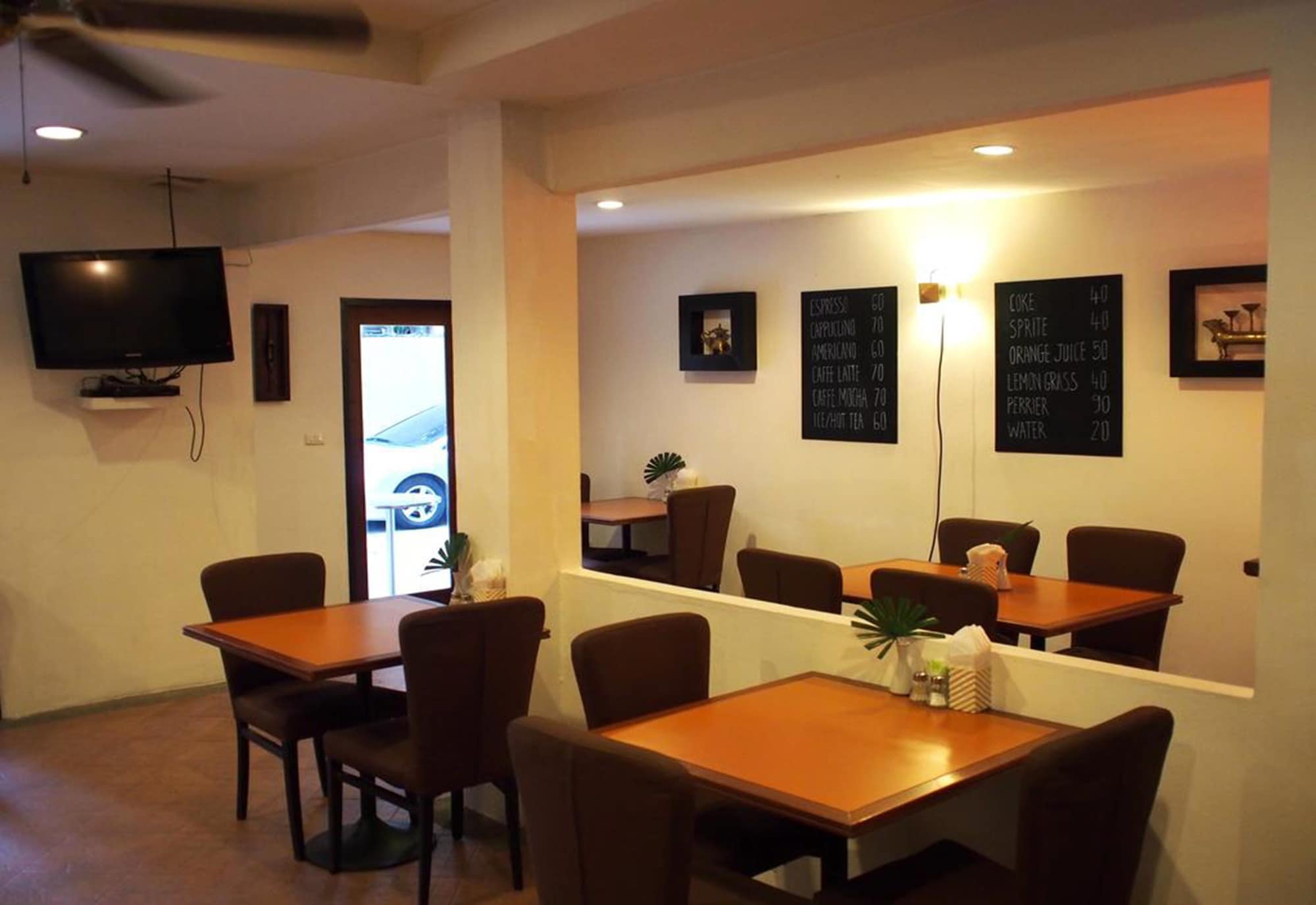 Фото Drop Inn Bangkok