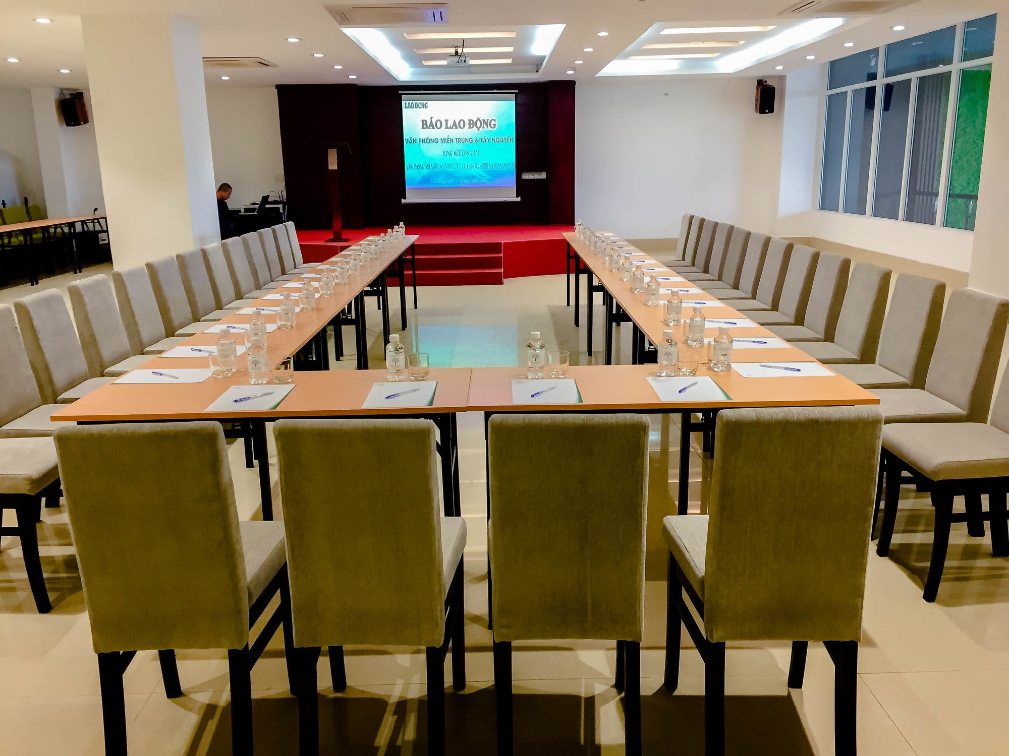 Фото Salem Riverside Hotel