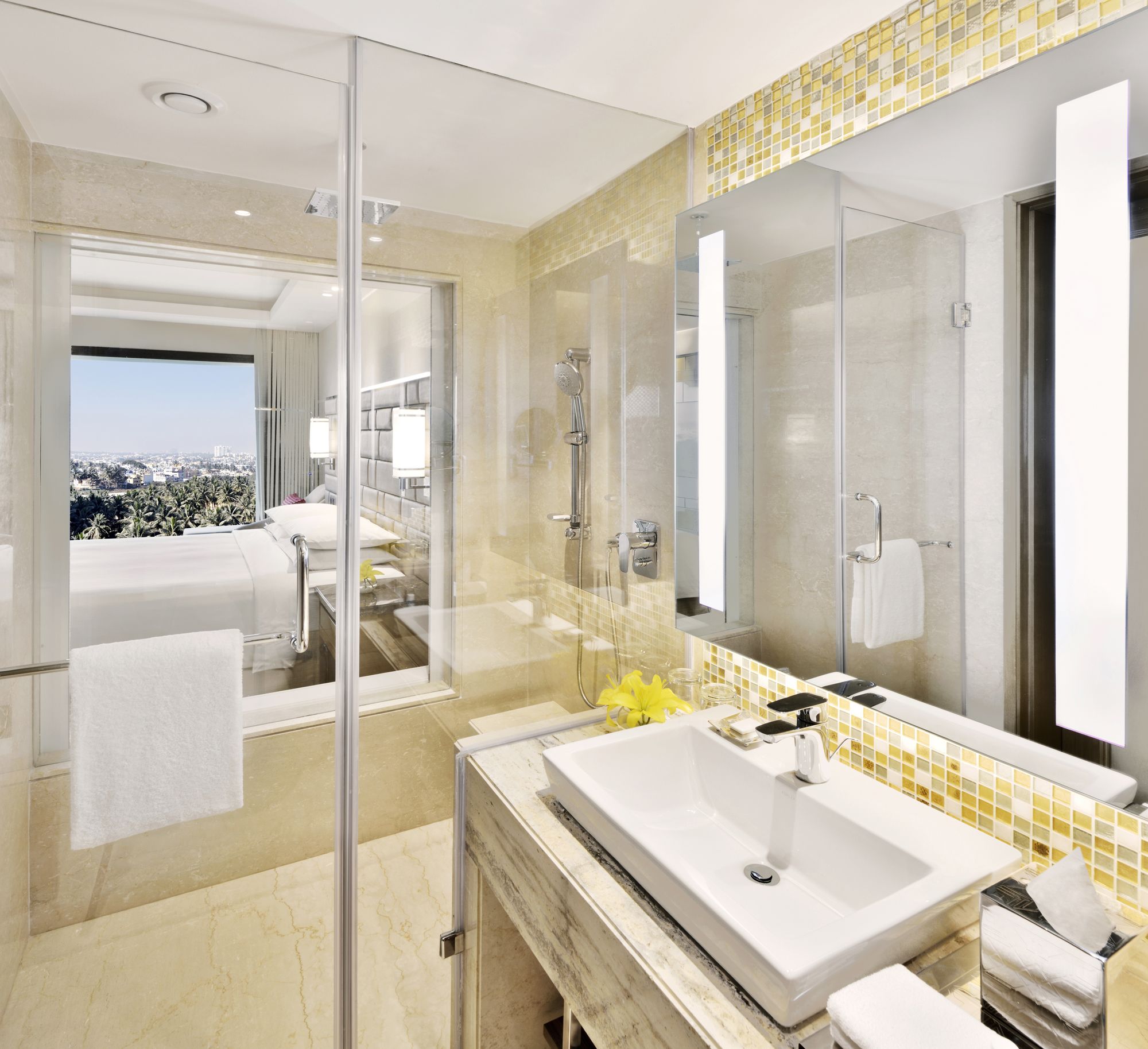 Фото Courtyard by Marriott Bengaluru Hebbal