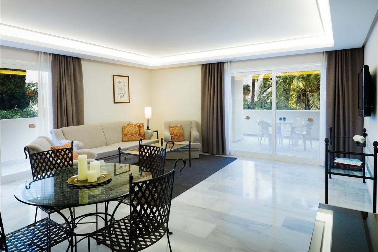 Фото Aparthotel Monarque Sultán