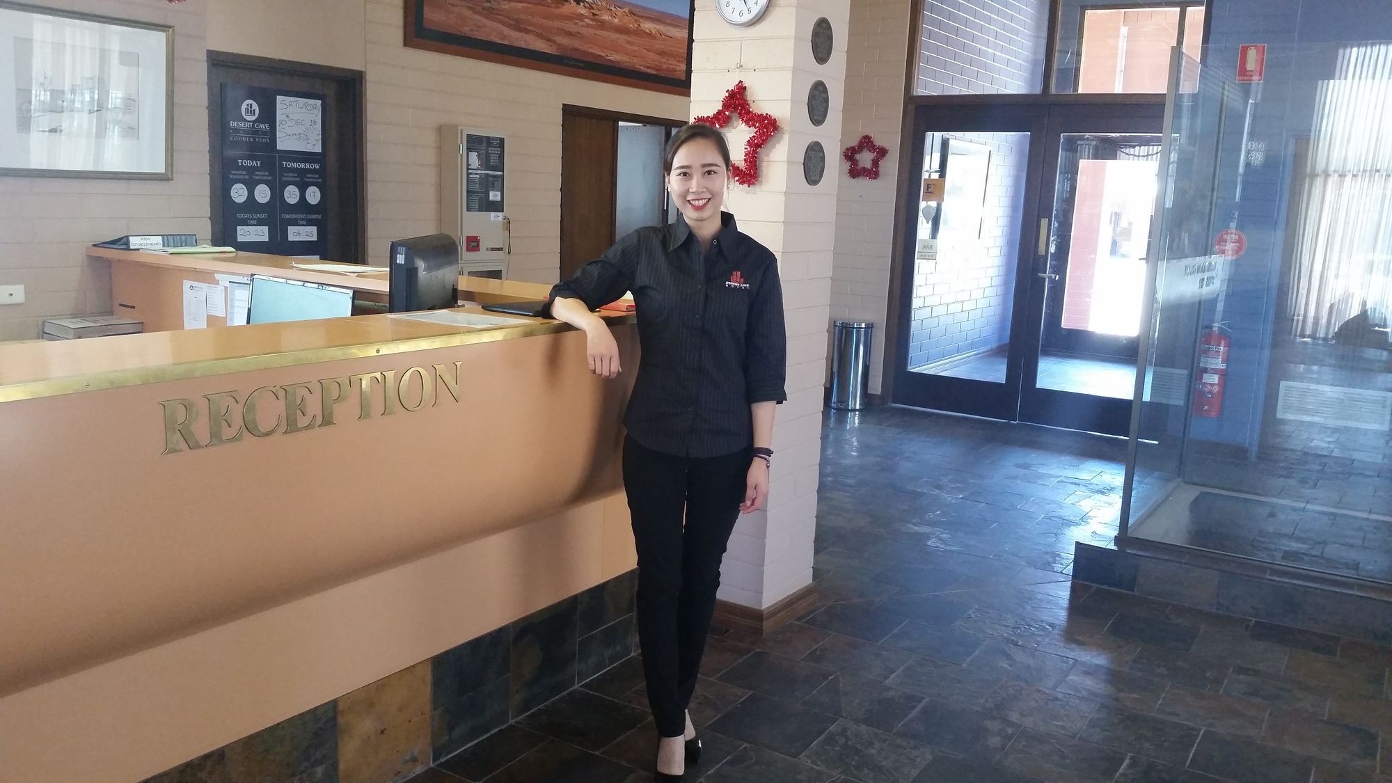 Фото Desert Cave Hotel