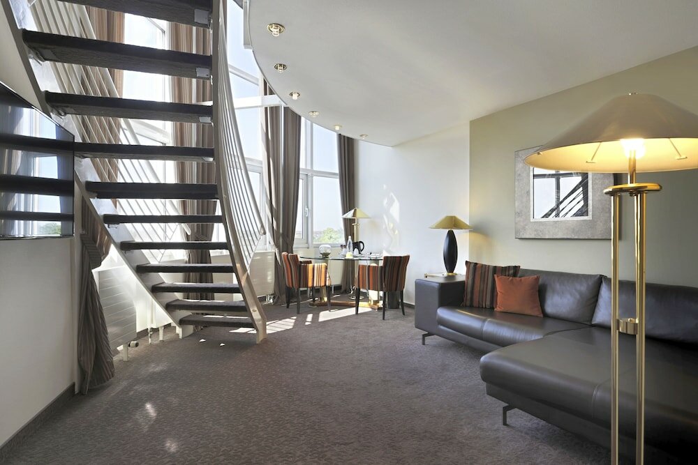 Фото Lindner Hotel Airport