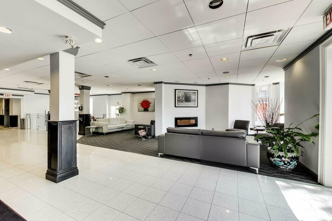 Фото Isabella Hotel and Suites