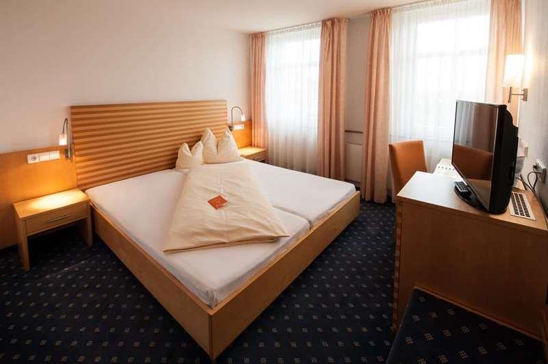 Фото Landschloss Korntal