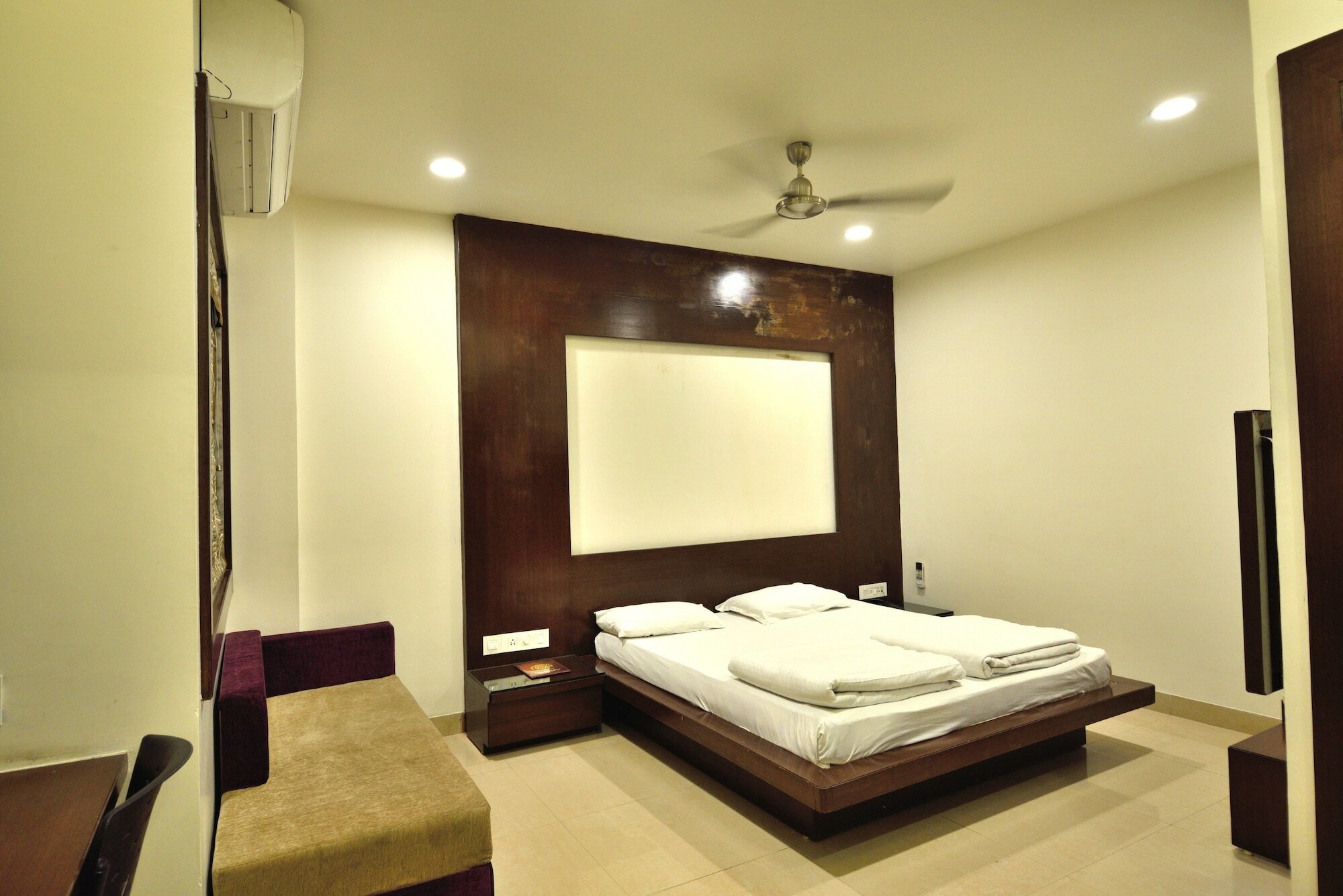 Фото Hotel Alankar Palace
