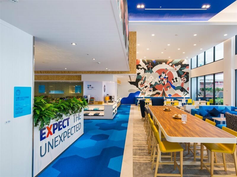 Фото Holiday Inn Express Taichung Fengchia, an Ihg Hotel