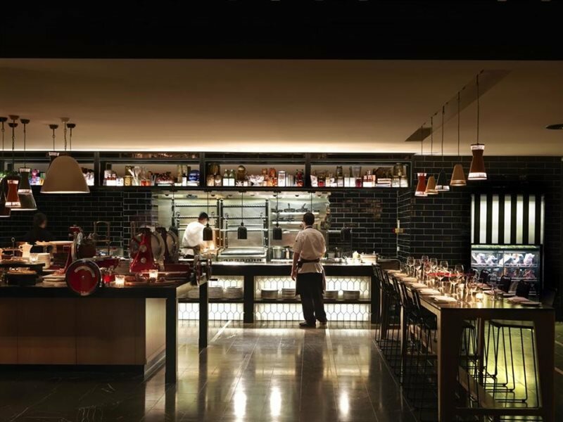 Фото Qt Canberra an Evt hotel