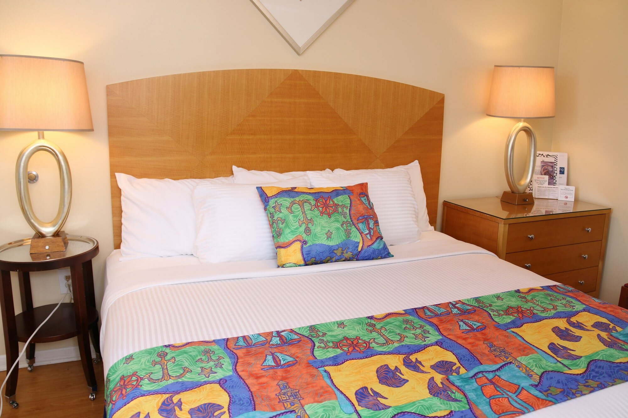 Фото The White Sands Oceanfront Resort & SPA