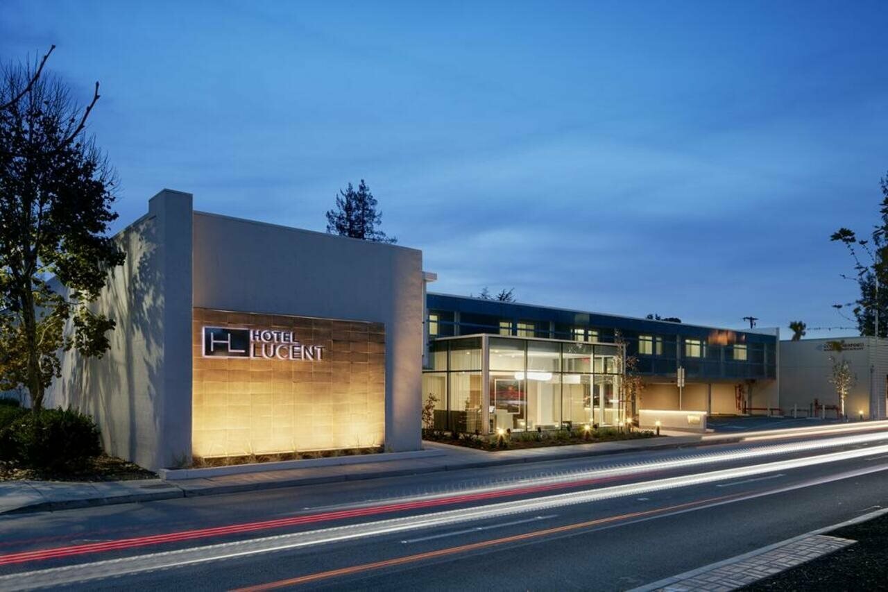 Фото Hotel Lucent