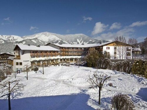 Гостиница Das Alpenhaus Kaprun в Капруне
