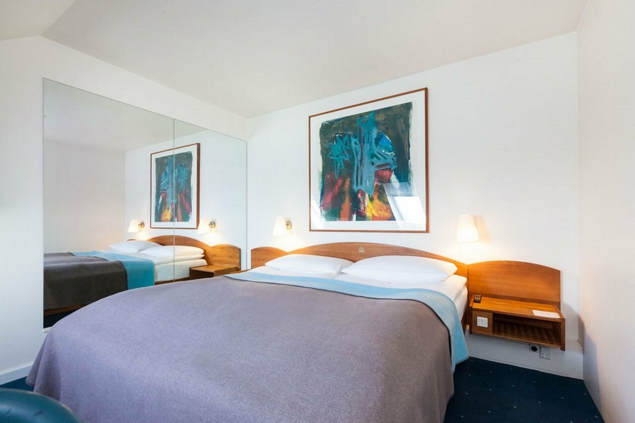 Фото Admiral Hotel