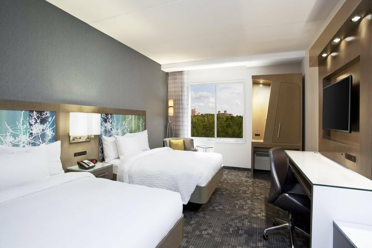 Фото Courtyard by Marriott Orlando South/Grande Lakes Area