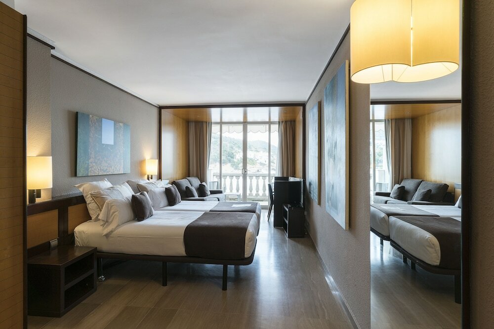 Фото Hotel Estela Barcelona