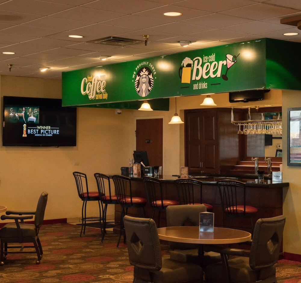 Фото Mcm Eleganté Hotel & Suites