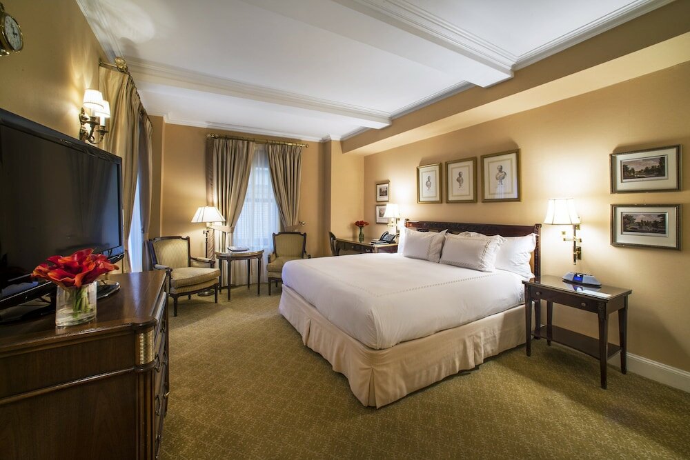 Фото Hotel Plaza Athenee