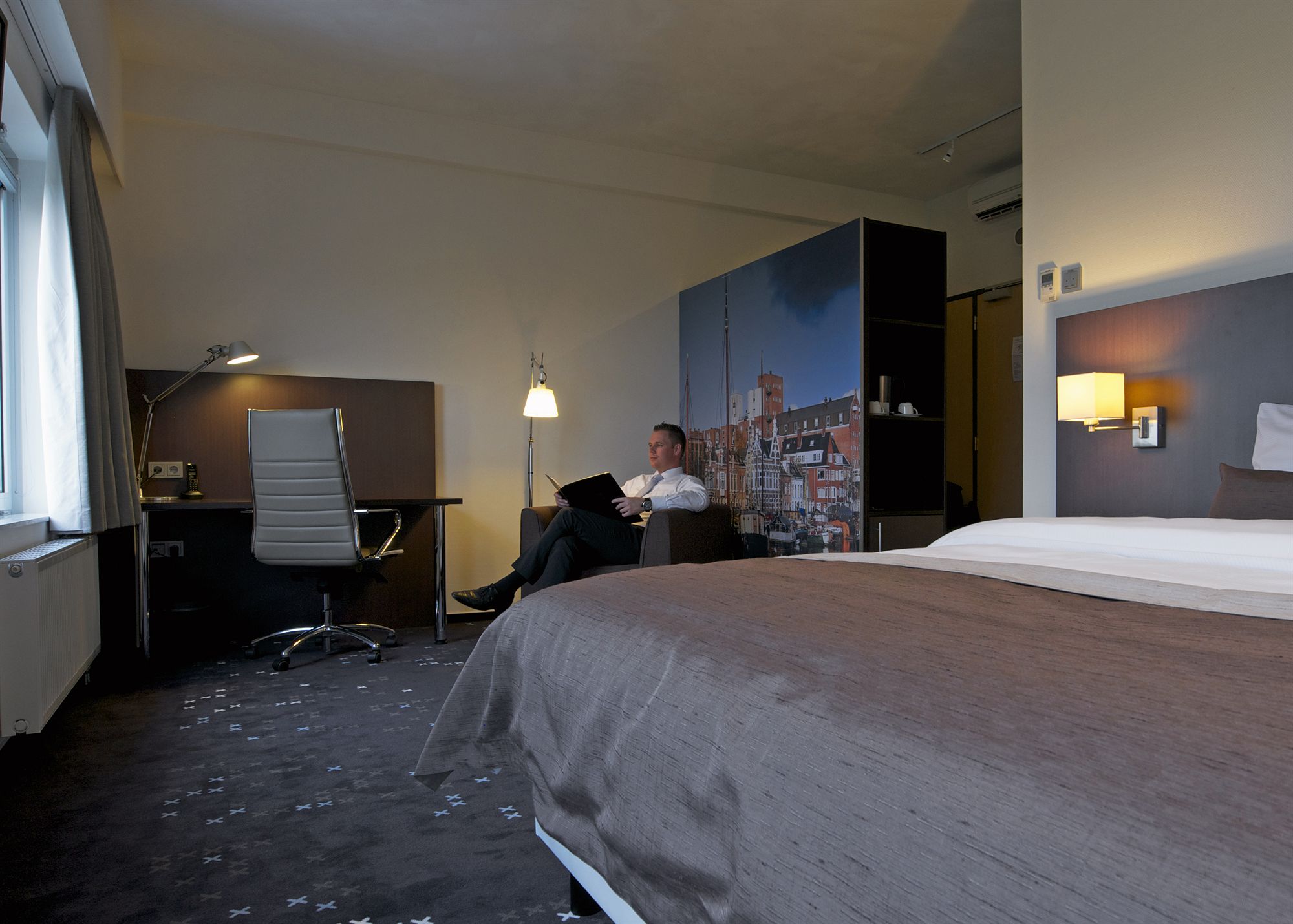 Фото Flonk Hotel Groningen Zuid, Bw Signature Collection