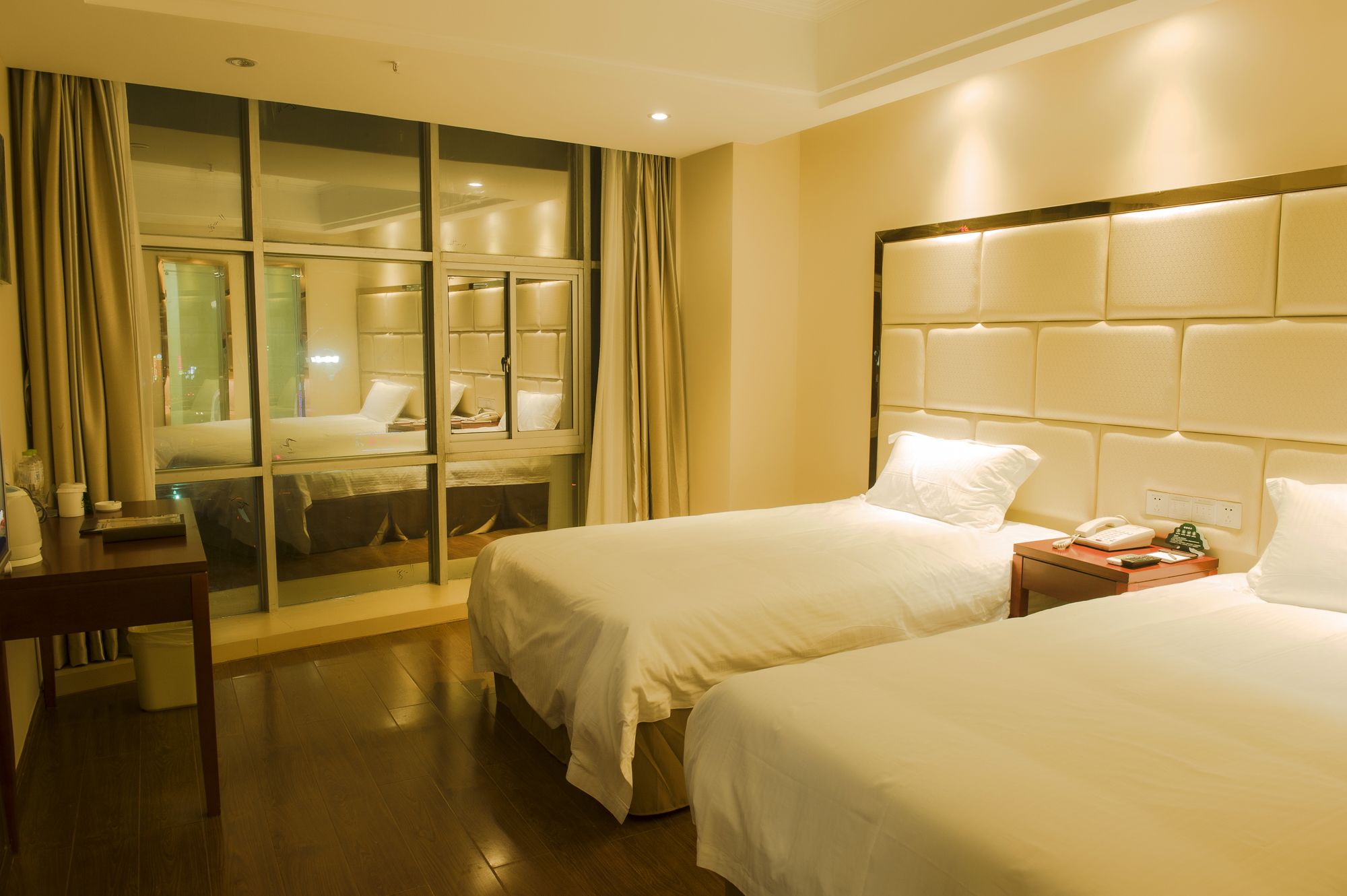 Фото GreenTree Inn Changzhou Changwu Gufang Road Express Hotel