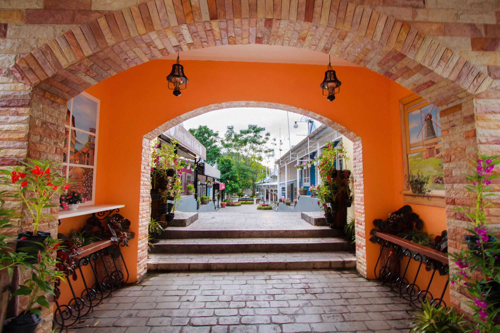 Фото Brookside Valley Resort