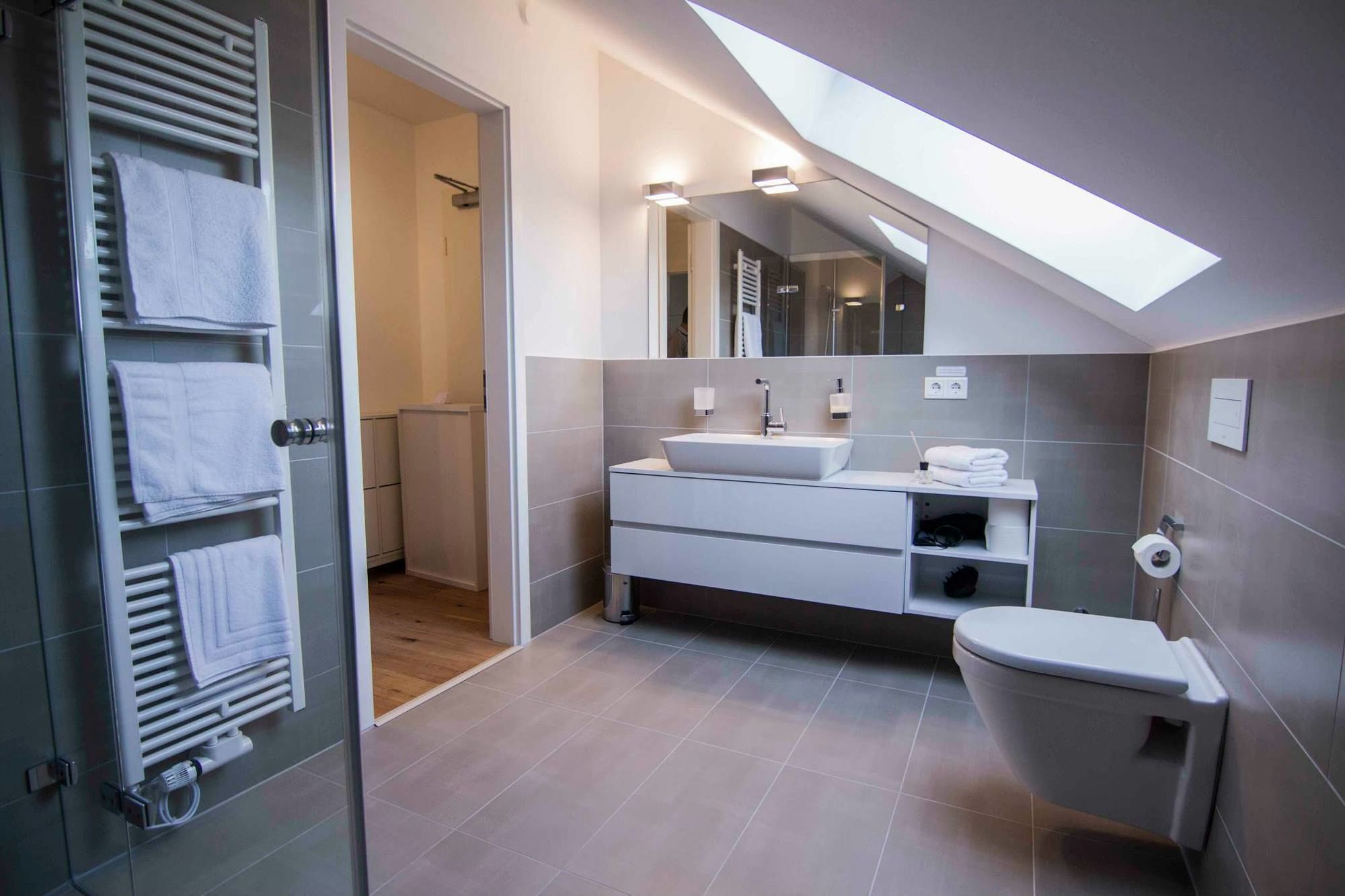 Фото Helvetia Suites