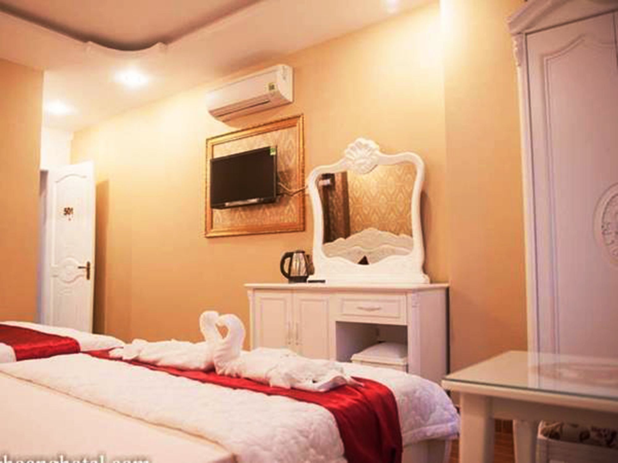 Фото Phung Hoang Golden Hotel