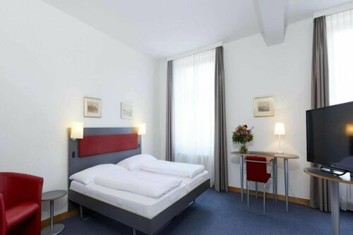 Гостиница Stay KooooK Bern City - Online Check In в Берне