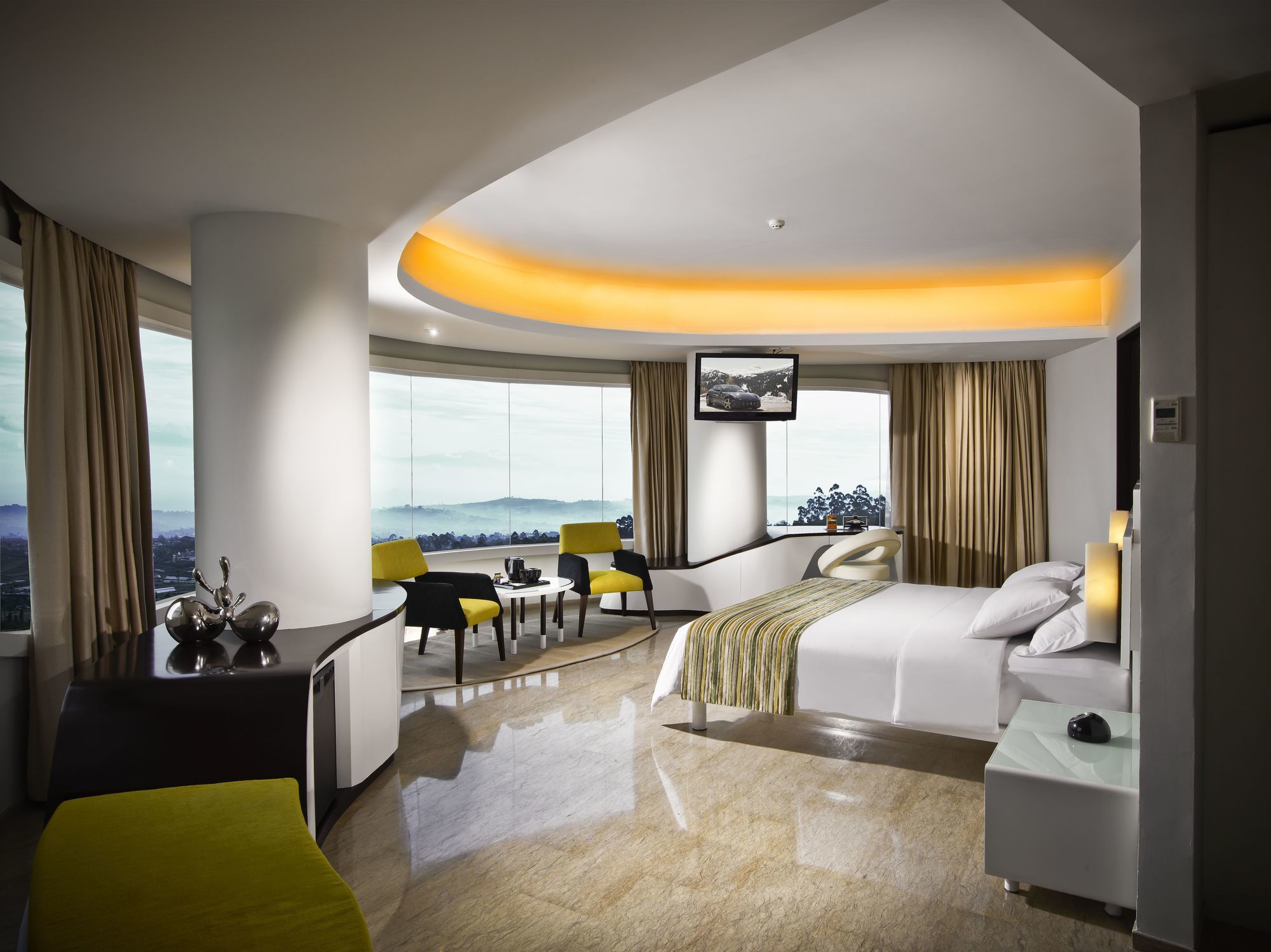 Фото Sensa Hotel