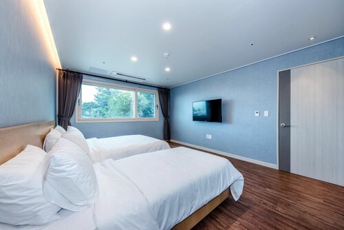 Гостиница JnB Family Hotel в Согвипхо
