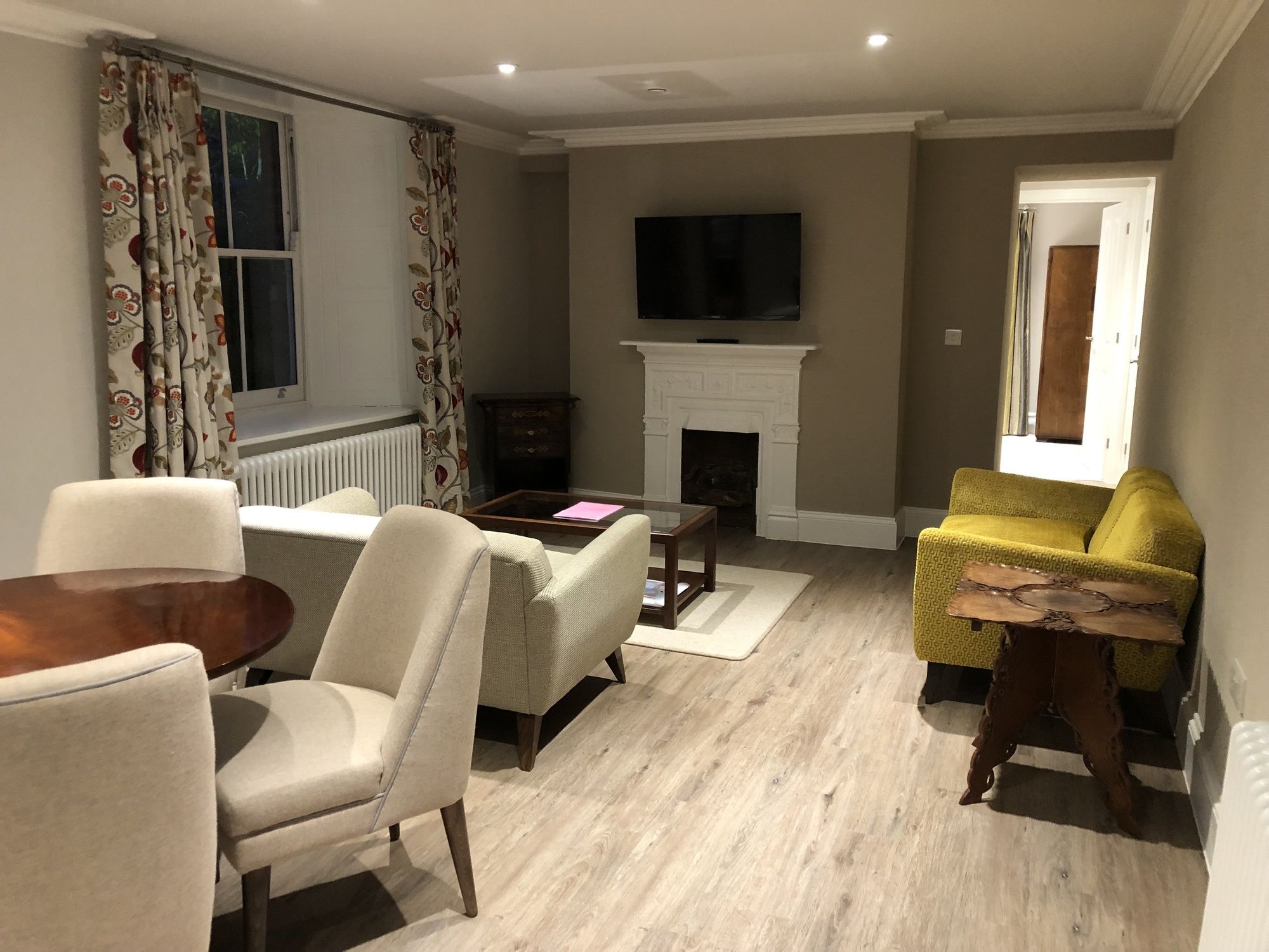 Фото Beech House