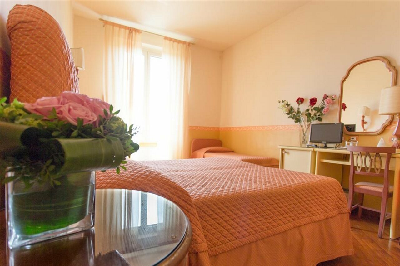 Фото Hotel Aurora