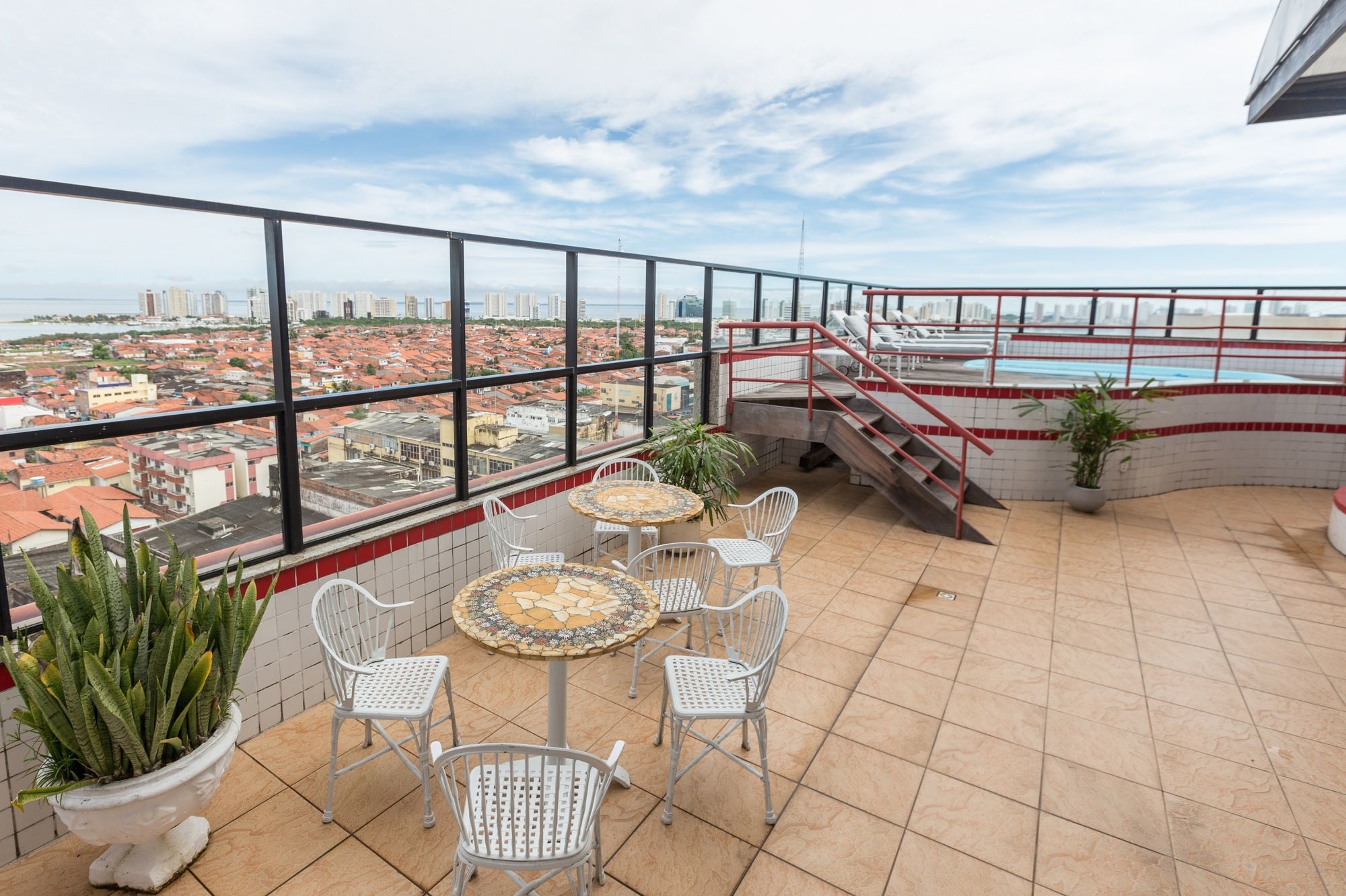 Фото Abbeville Hotel
