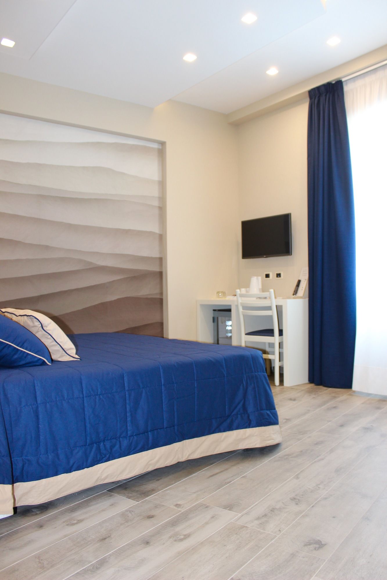 Фото Astoria Vico Hotel