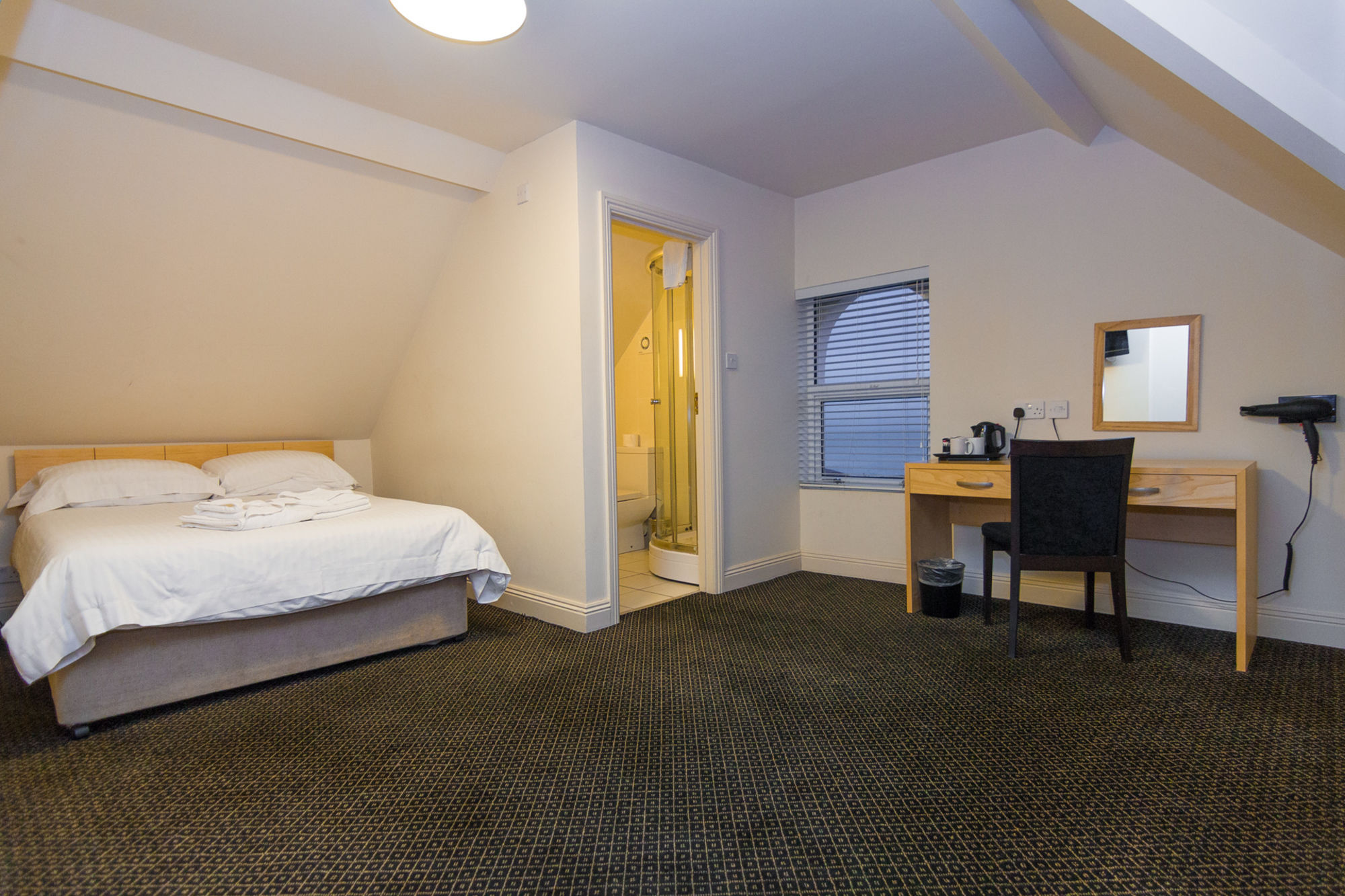Фото The Trouville Hotel